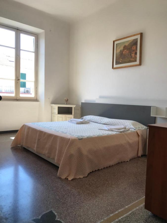 Appartamento Davanti Al Mare 萨沃纳 外观 照片