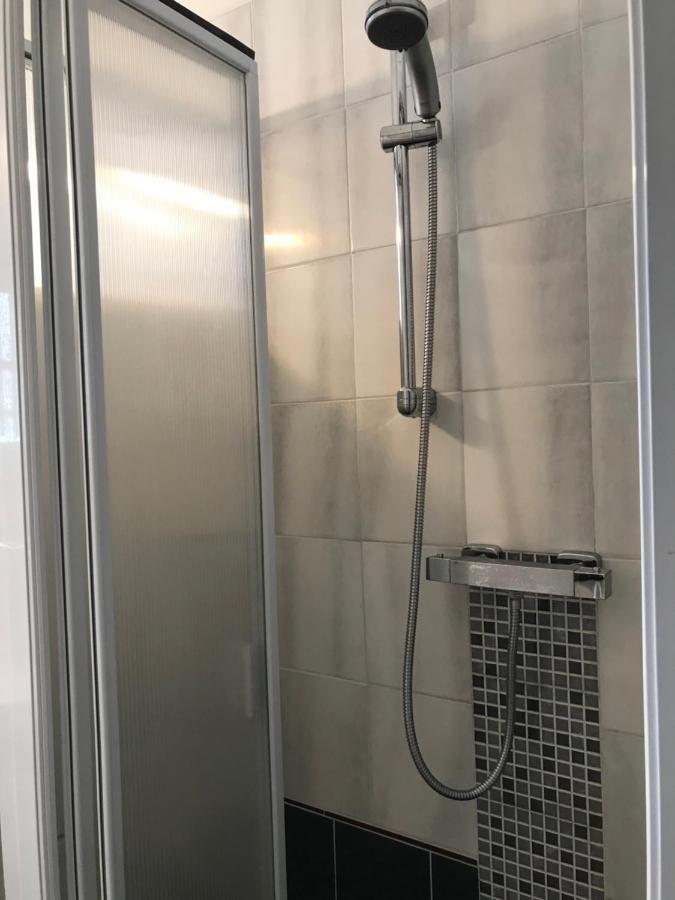 Appartamento Davanti Al Mare 萨沃纳 外观 照片